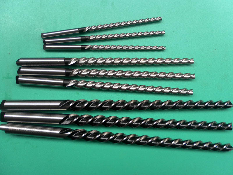 加工中心鉸刀一般能用多長時間？