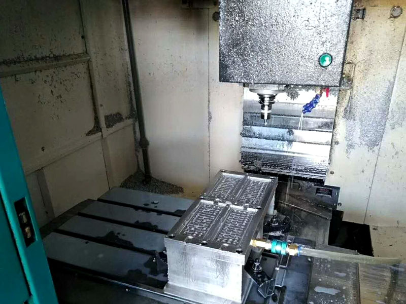 力勁鉆攻機(jī)是不是臺灣產(chǎn)的？