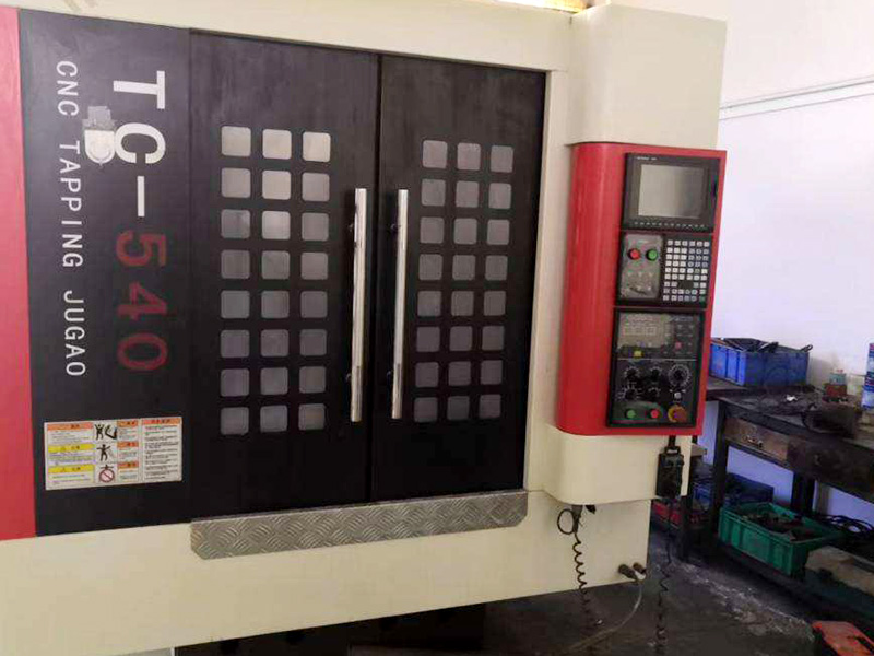 cnc鉆攻機最大能攻多大牙？