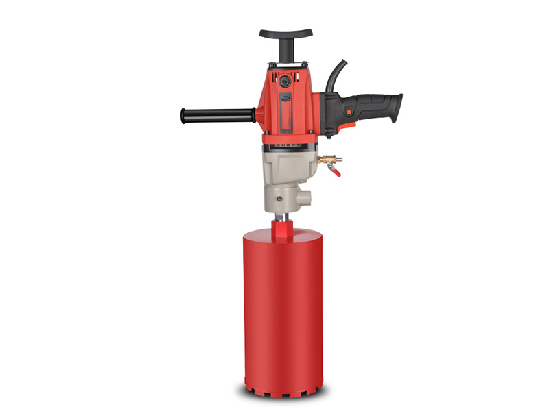 大鉆孔機揚塵怎么解決？鉆孔機不吸水怎么辦？